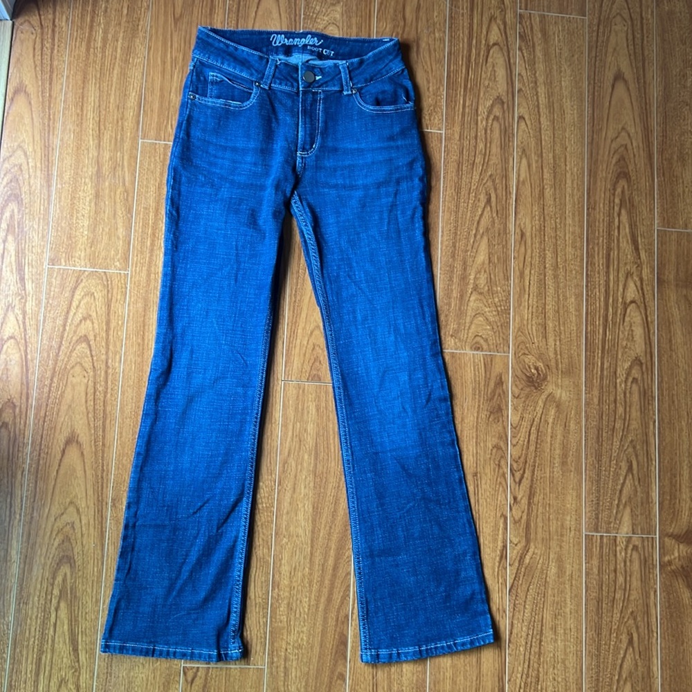 Wrangler Boot Cut Low Rise Jeans - Picture 2 of 6